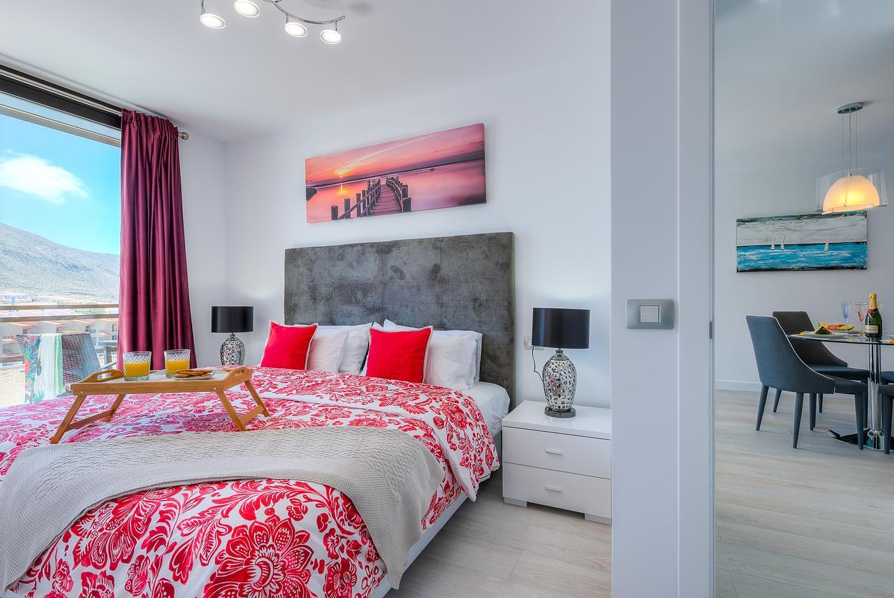 Modern Apartment Los Cristianos Center Buitenkant foto