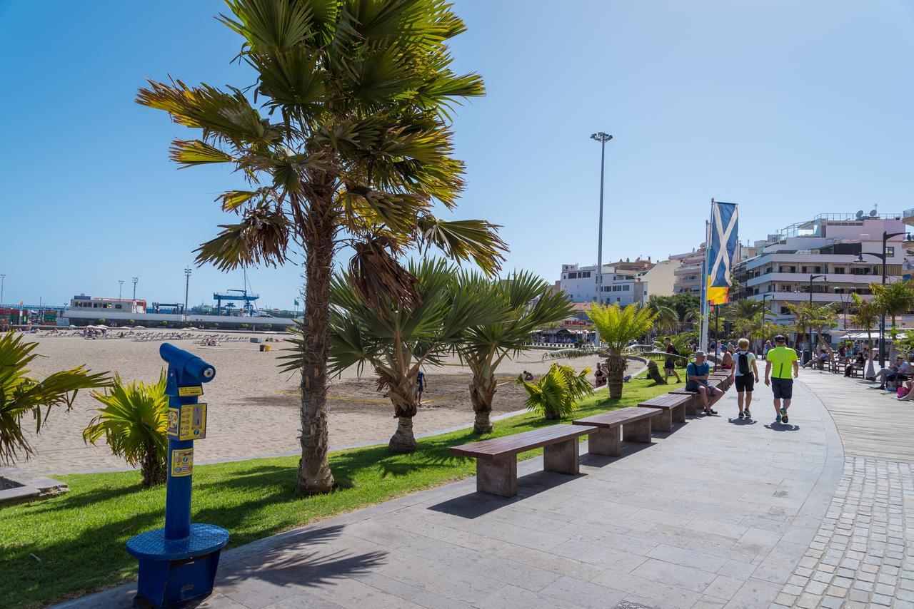 Modern Apartment Los Cristianos Center Buitenkant foto