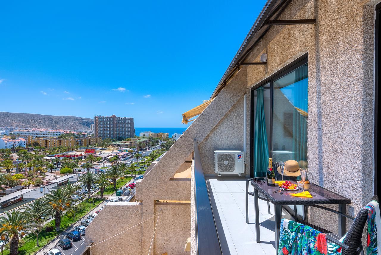 Modern Apartment Los Cristianos Center Buitenkant foto