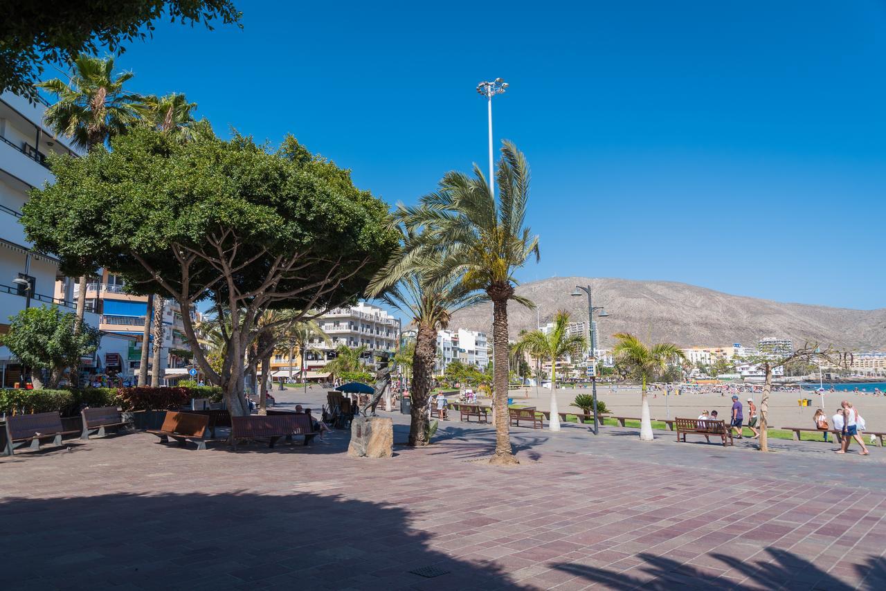 Modern Apartment Los Cristianos Center Buitenkant foto