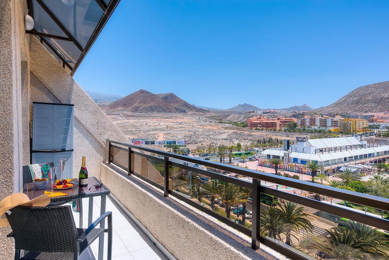 Modern Apartment Los Cristianos Center Buitenkant foto